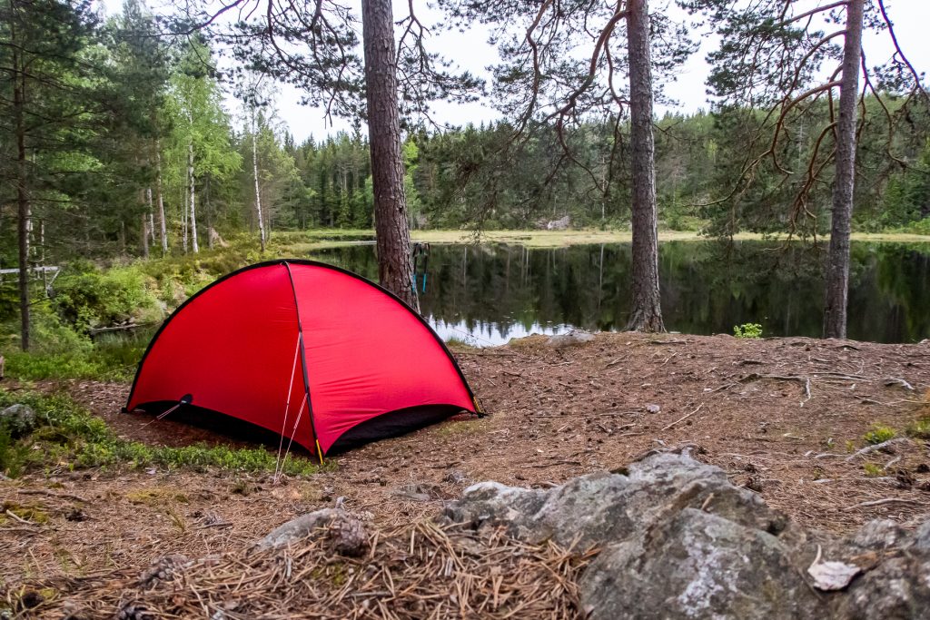 Lägerplats vid Garphyttedammen, vandring längs Bergslagsleden