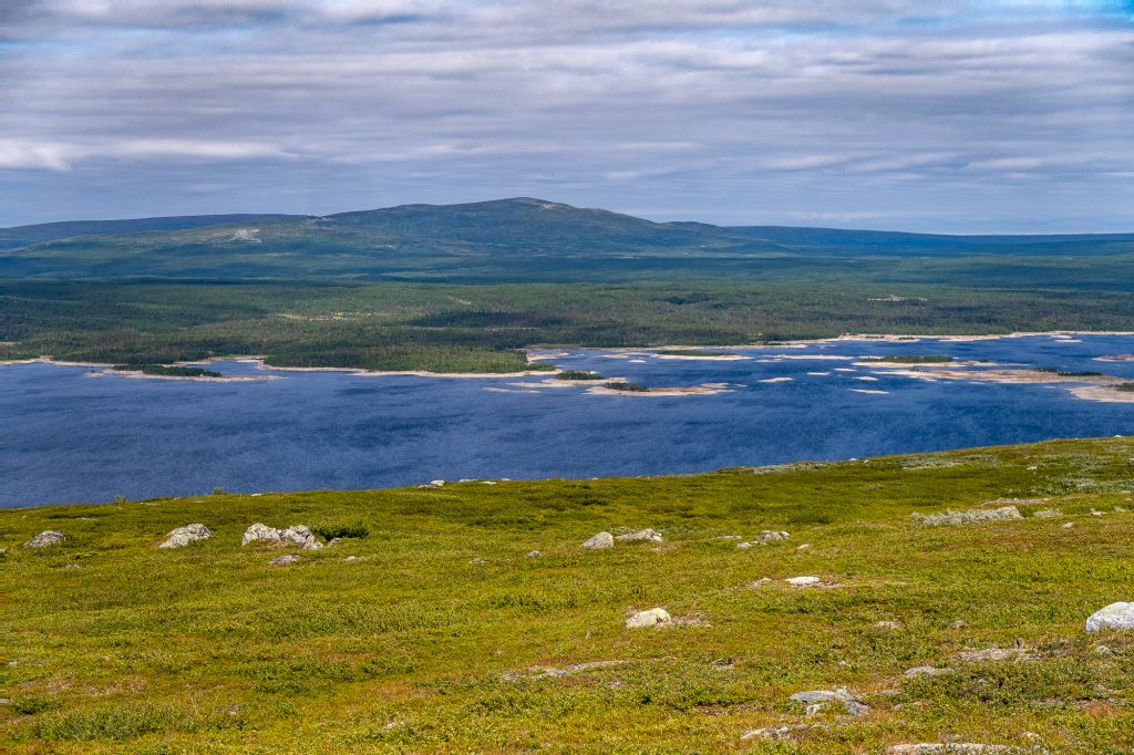 Utsikt mot sjön Riebnes