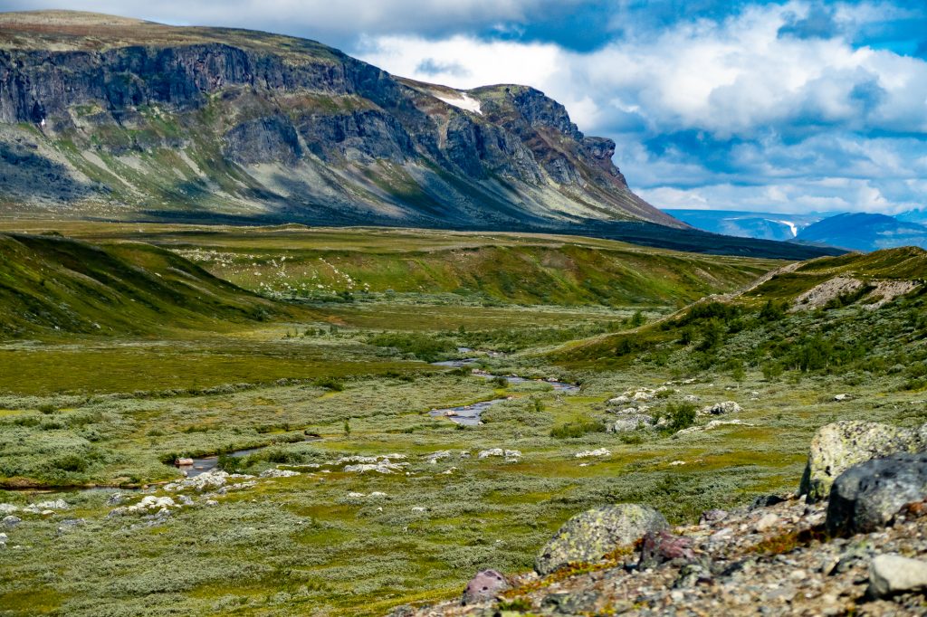 En dal i dalen, på väg mot Saltoluokta