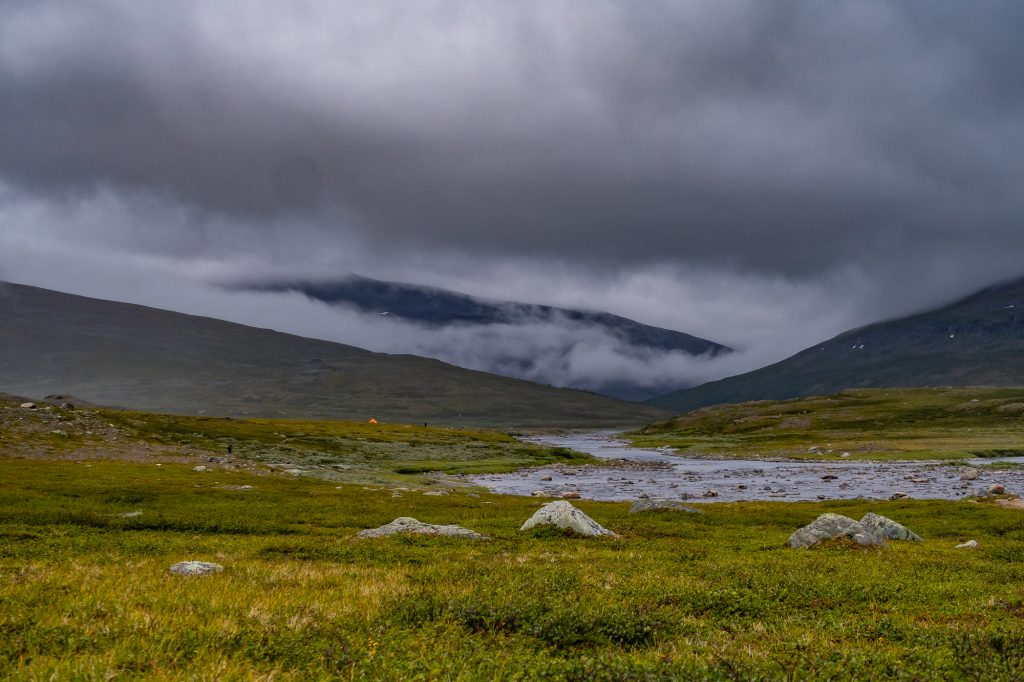 Låga moln över Kungsleden