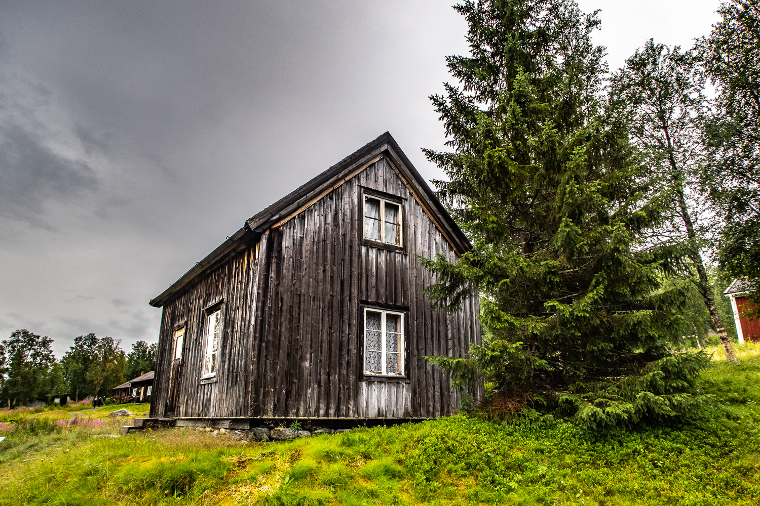 Hus med gran i Fatmomakke