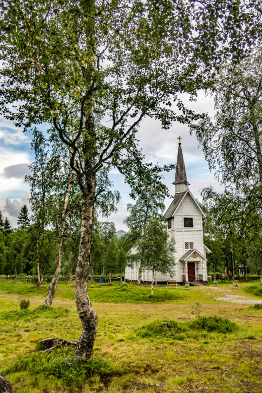 Kyrkan i kyrkstaden Ankarede