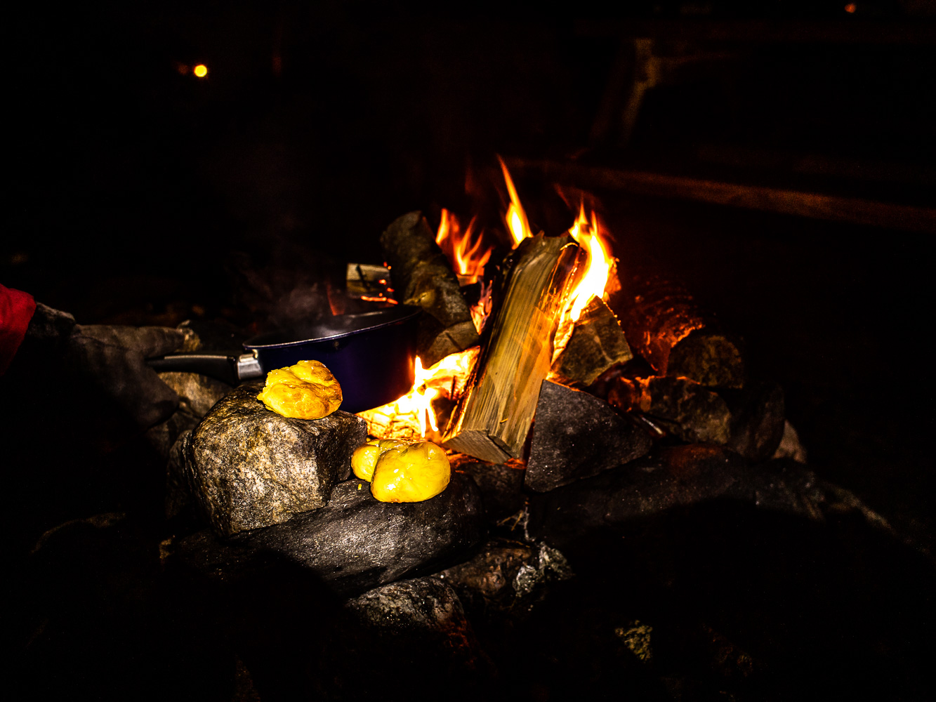 Brasa där glögg och lussekatter värms