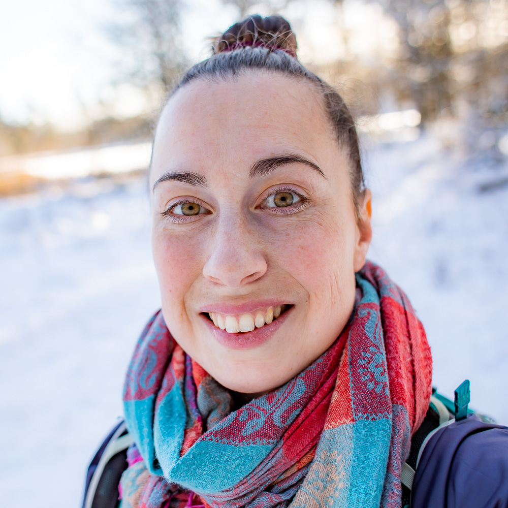 Pernilla Lindblom, bloggskribenten, ute i vinternaturen
