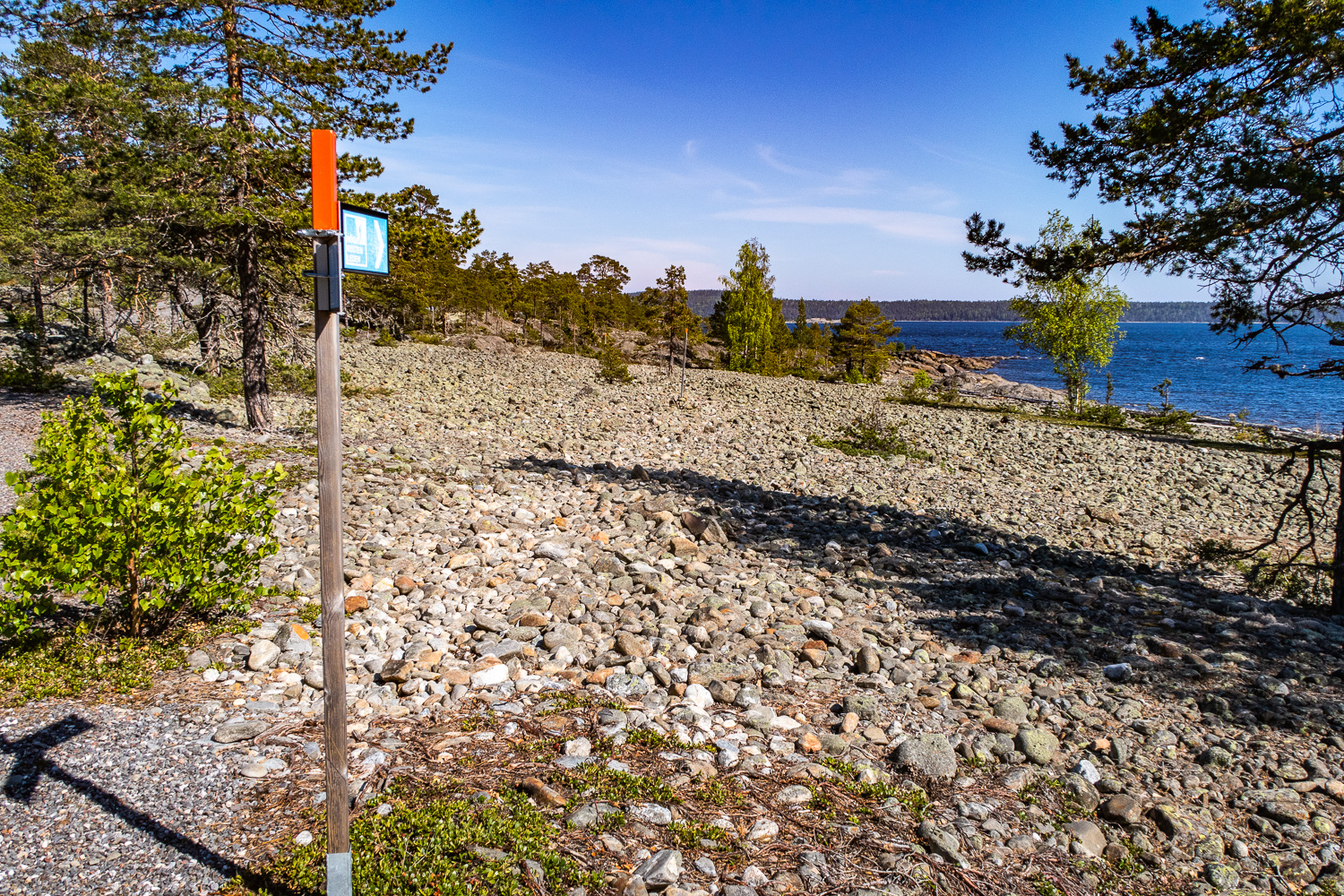 Stenstrand längs Höga kusten-leden