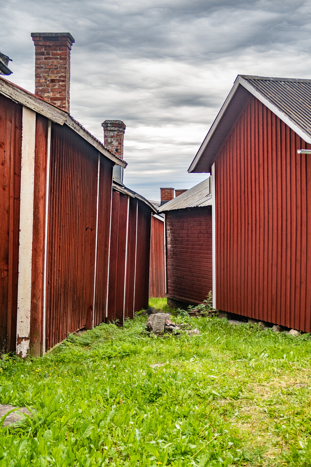 Tätt byggda gamla hus