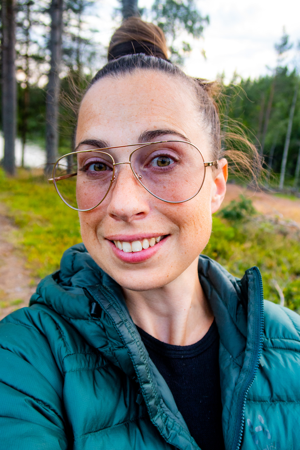 Selfie, Pernilla Lindblom i grön dunjacka