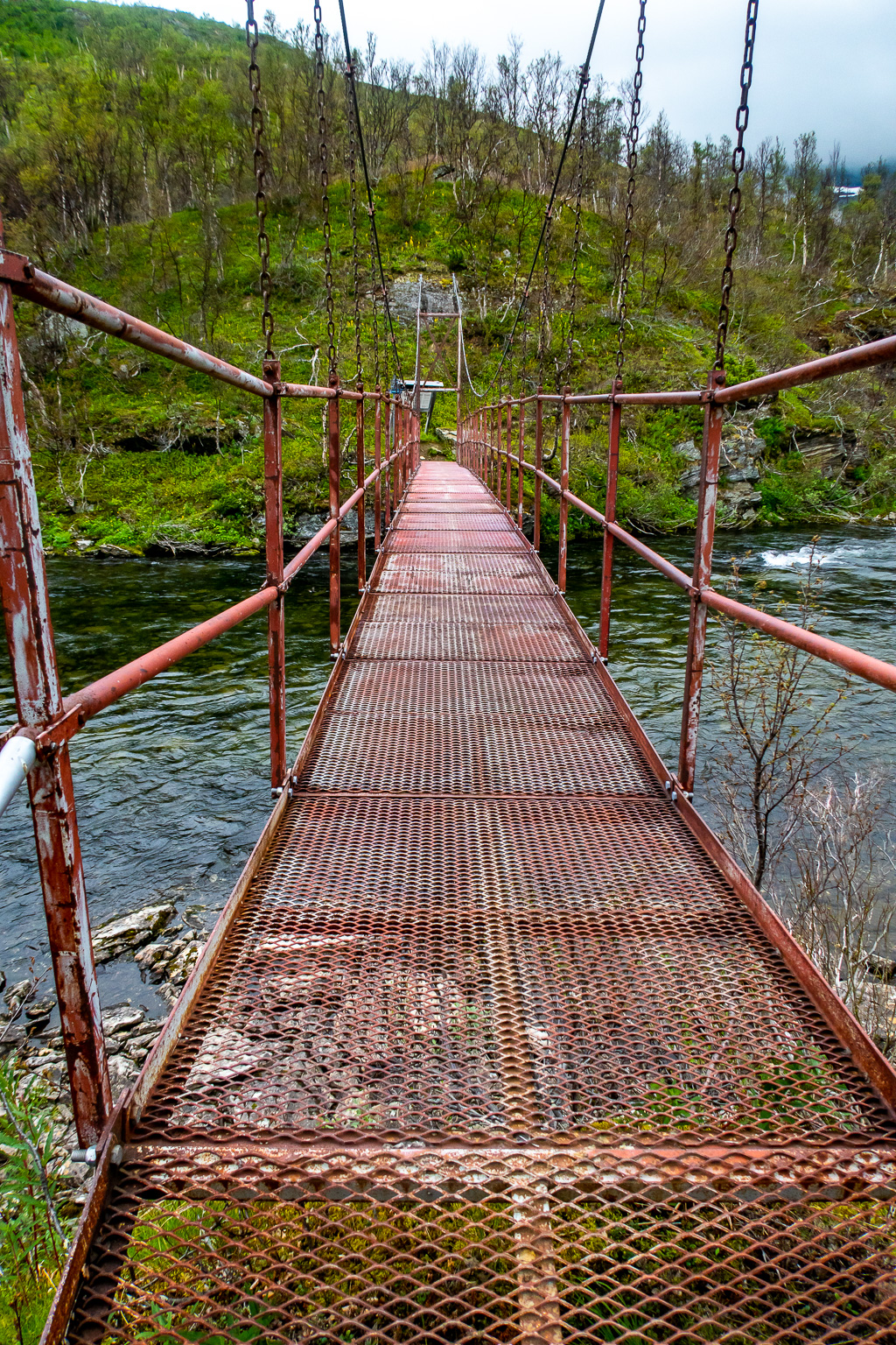 Bro över till Vadvetjåkka nationalpark