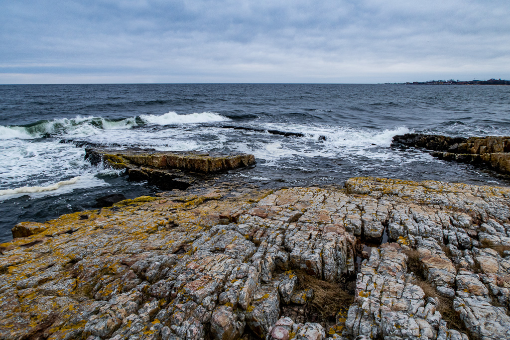 Havet sköljer in över Vårhallen